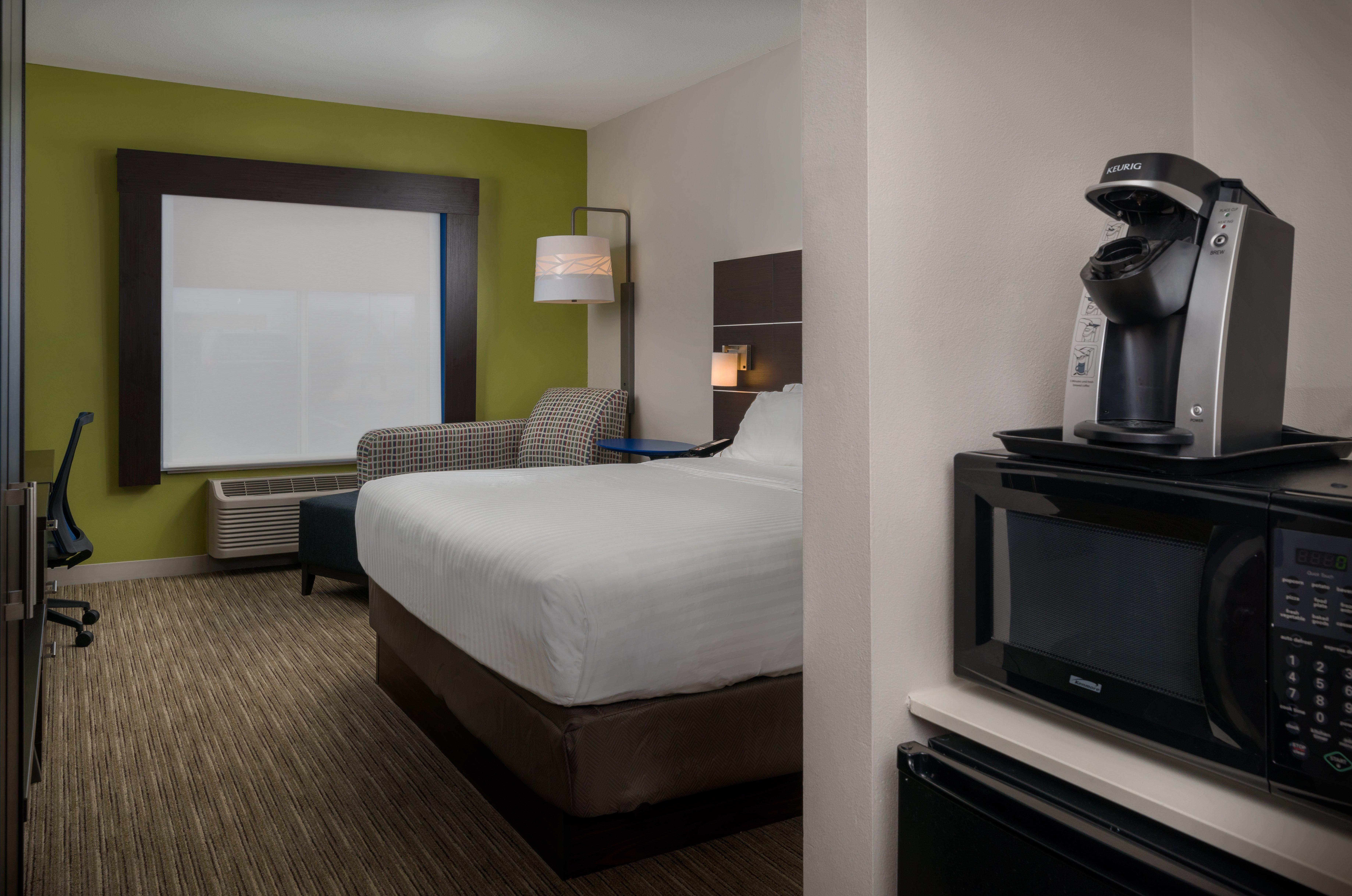 Holiday Inn Express Lawrence By Ihg Zewnętrze zdjęcie