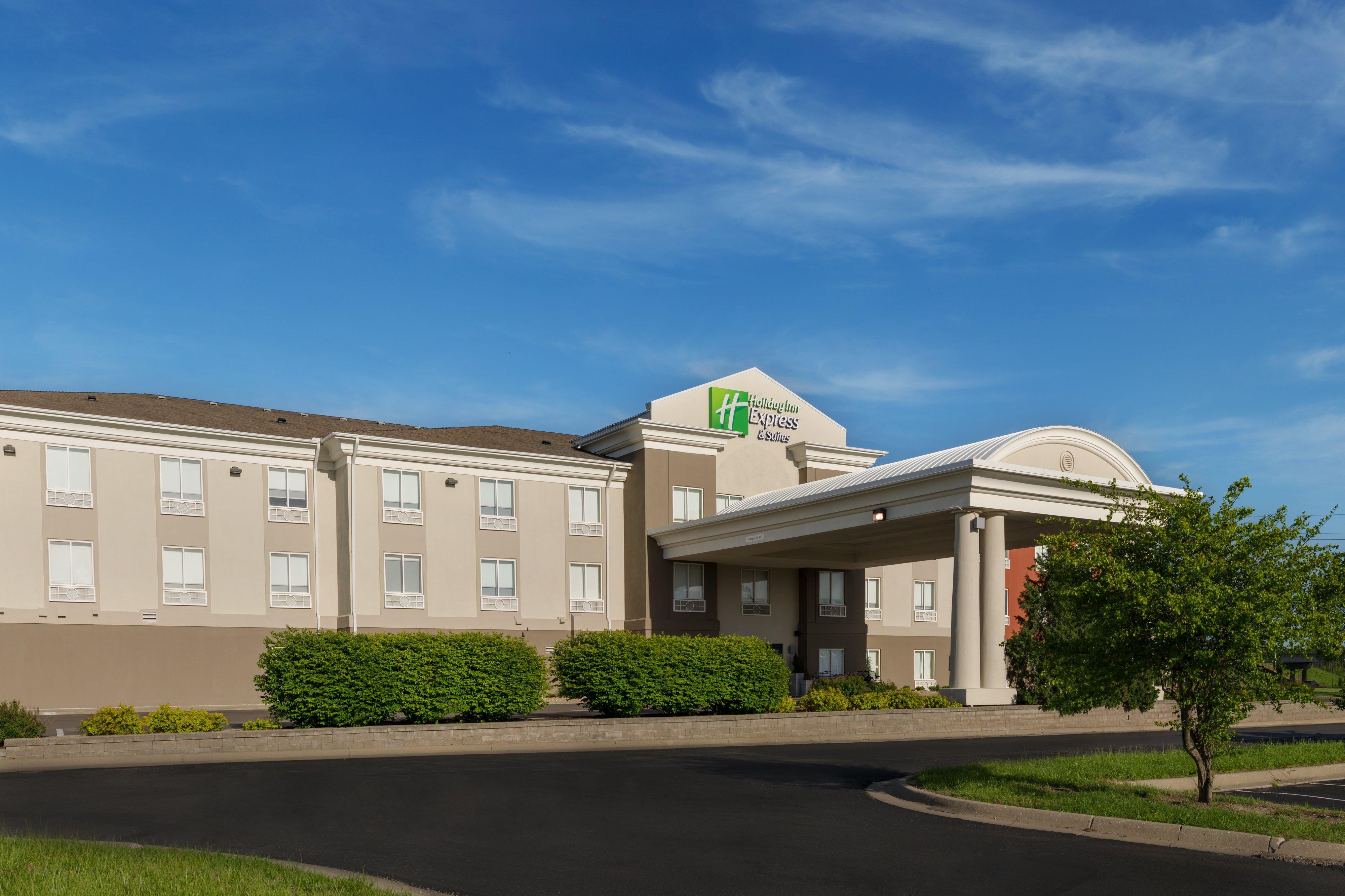 Holiday Inn Express Lawrence By Ihg Zewnętrze zdjęcie