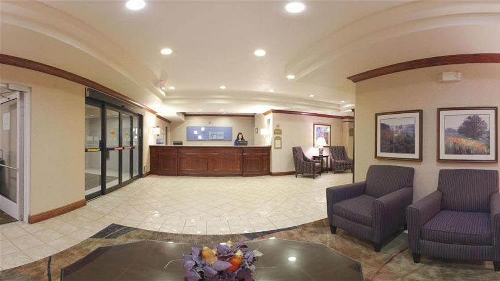 Holiday Inn Express Lawrence By Ihg Zewnętrze zdjęcie