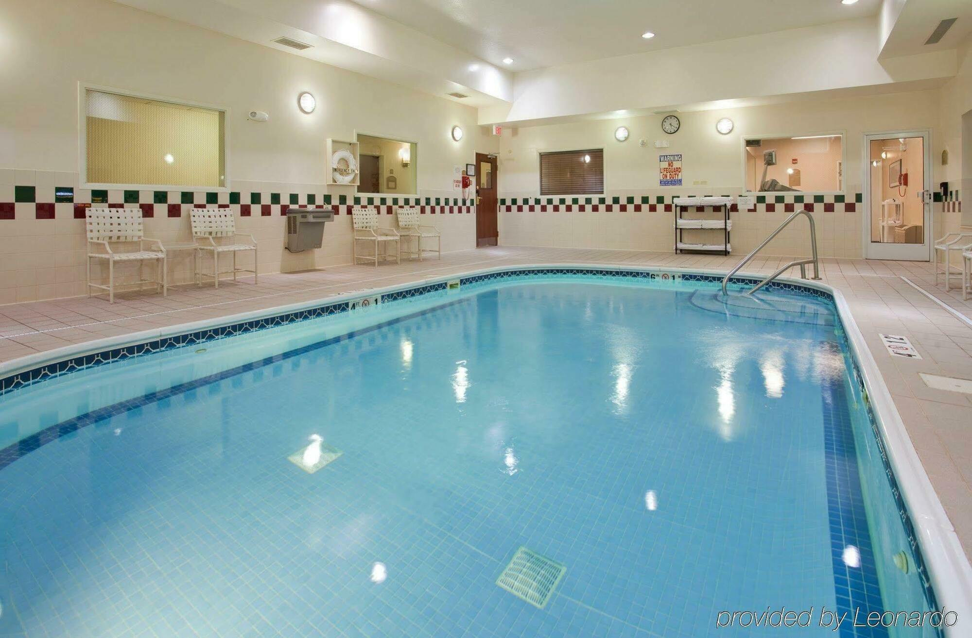 Holiday Inn Express Lawrence By Ihg Zewnętrze zdjęcie