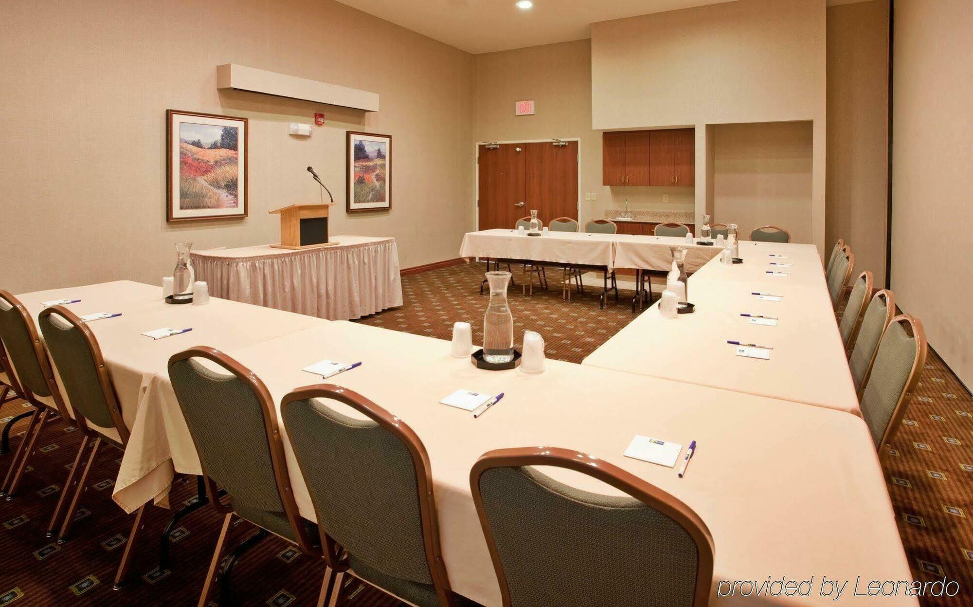 Holiday Inn Express Lawrence By Ihg Zewnętrze zdjęcie